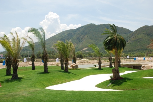 Diamond Bay Golf & Villas (